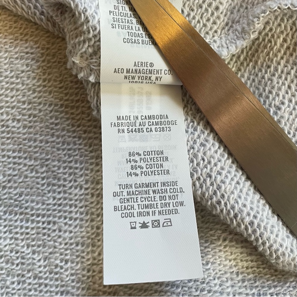 AERIE NWT 2025 Ruffle Sleeve Sweatshirt Raw Edge Neck and Hem Boxy Fit - Picture 6 of 12
